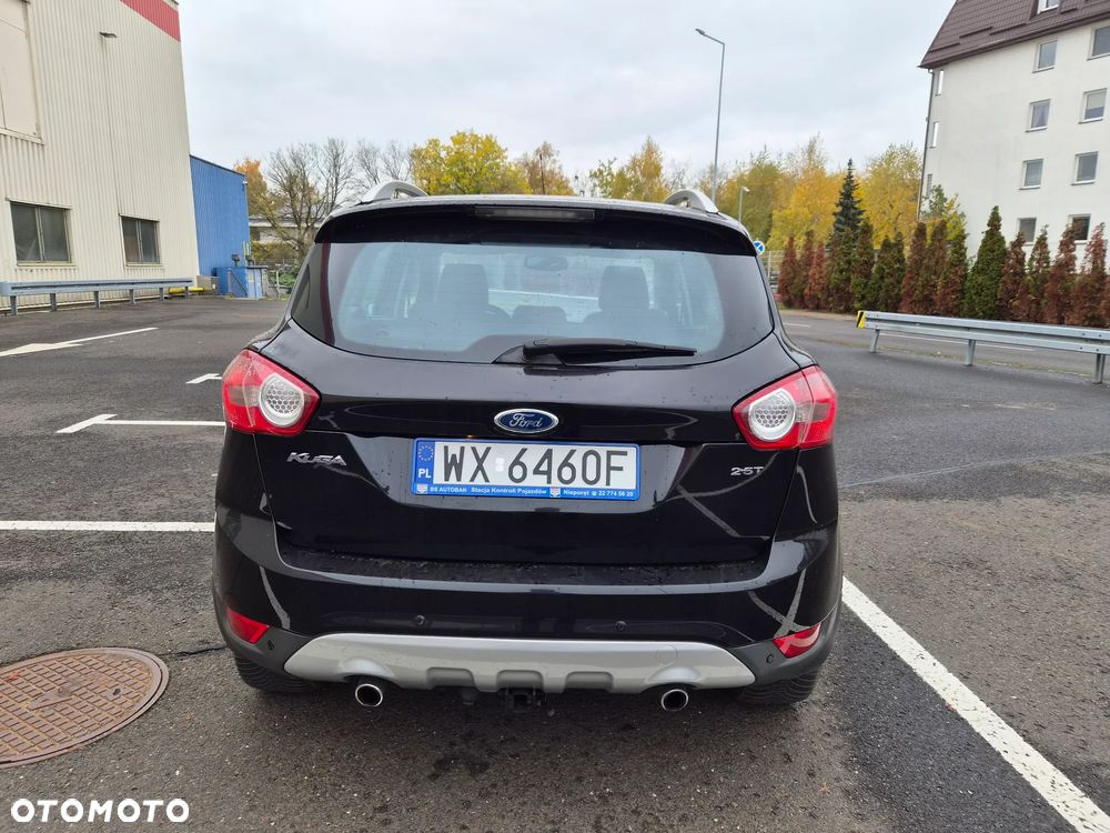 Ford Kuga 2.5 4x4 Titanium - 6