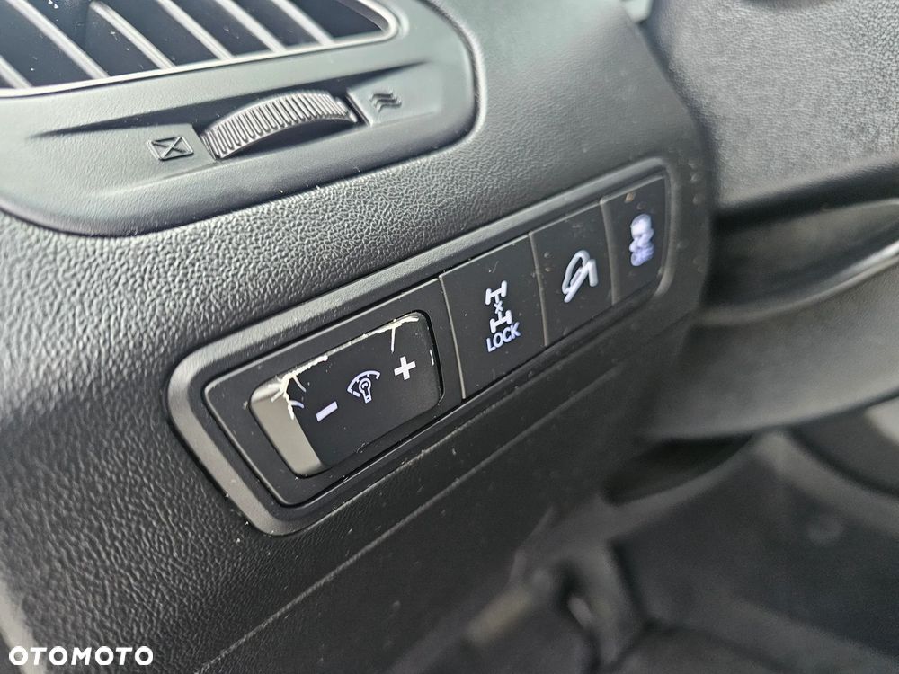 Hyundai ix35 2.0 CRDi 4WD Automatik Premium - 25