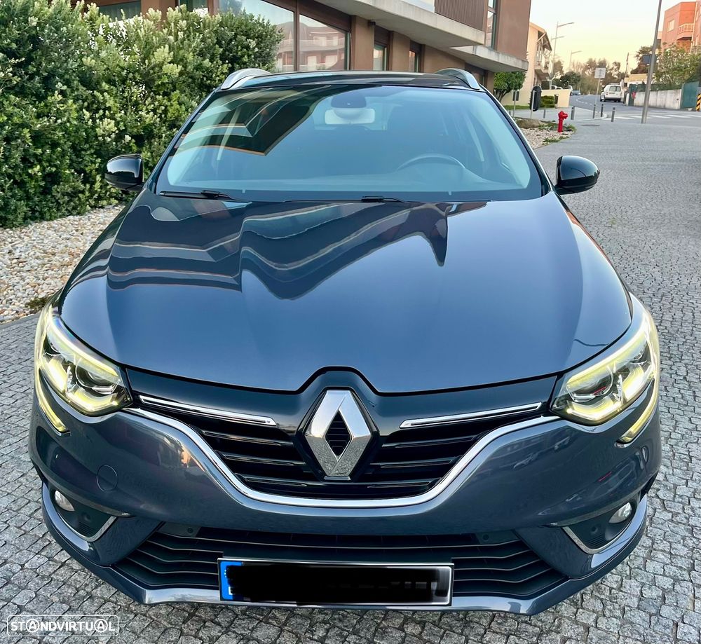 Renault Mégane Sport Tourer 1.2 TCE Limited SS - 29