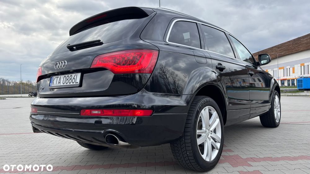 Audi Q7 3.0 TFSI Quattro Tiptronic - 37