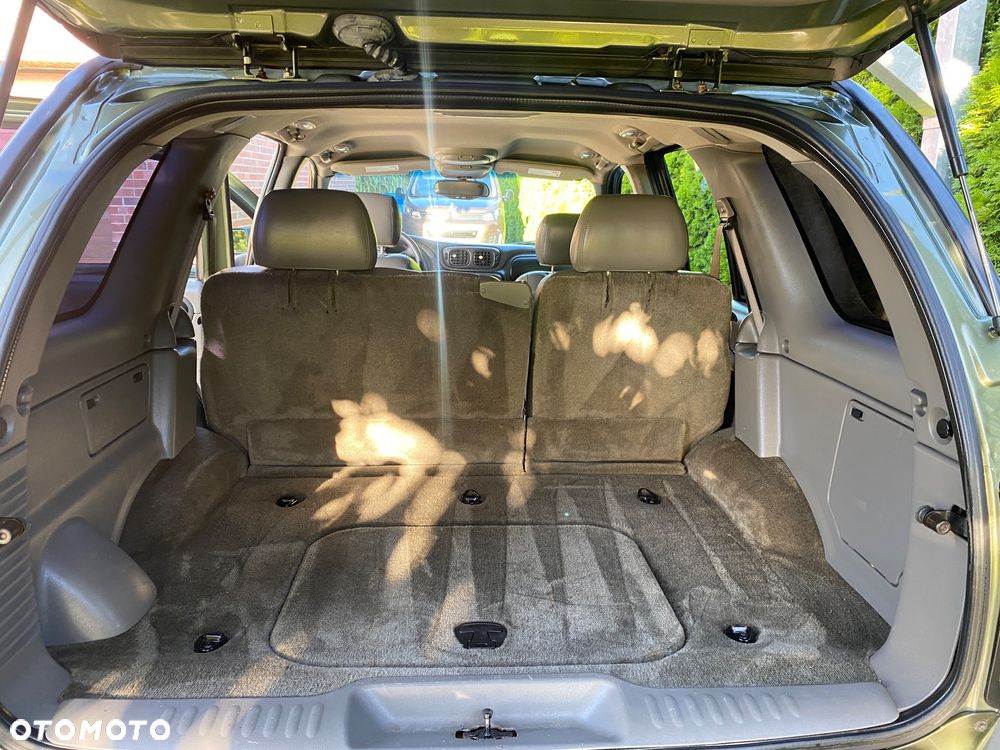 Chevrolet Trailblazer 4.2 LS 4WD - 34