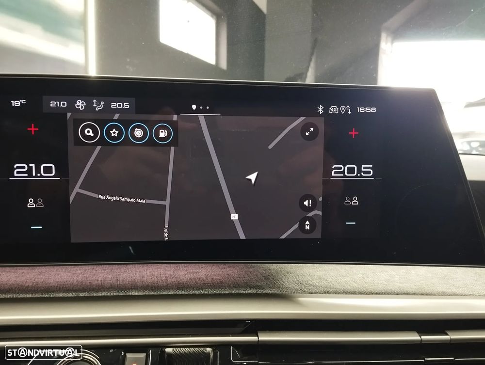 Peugeot 3008 1.2 Hybrid Allure e-DCS6 - 31