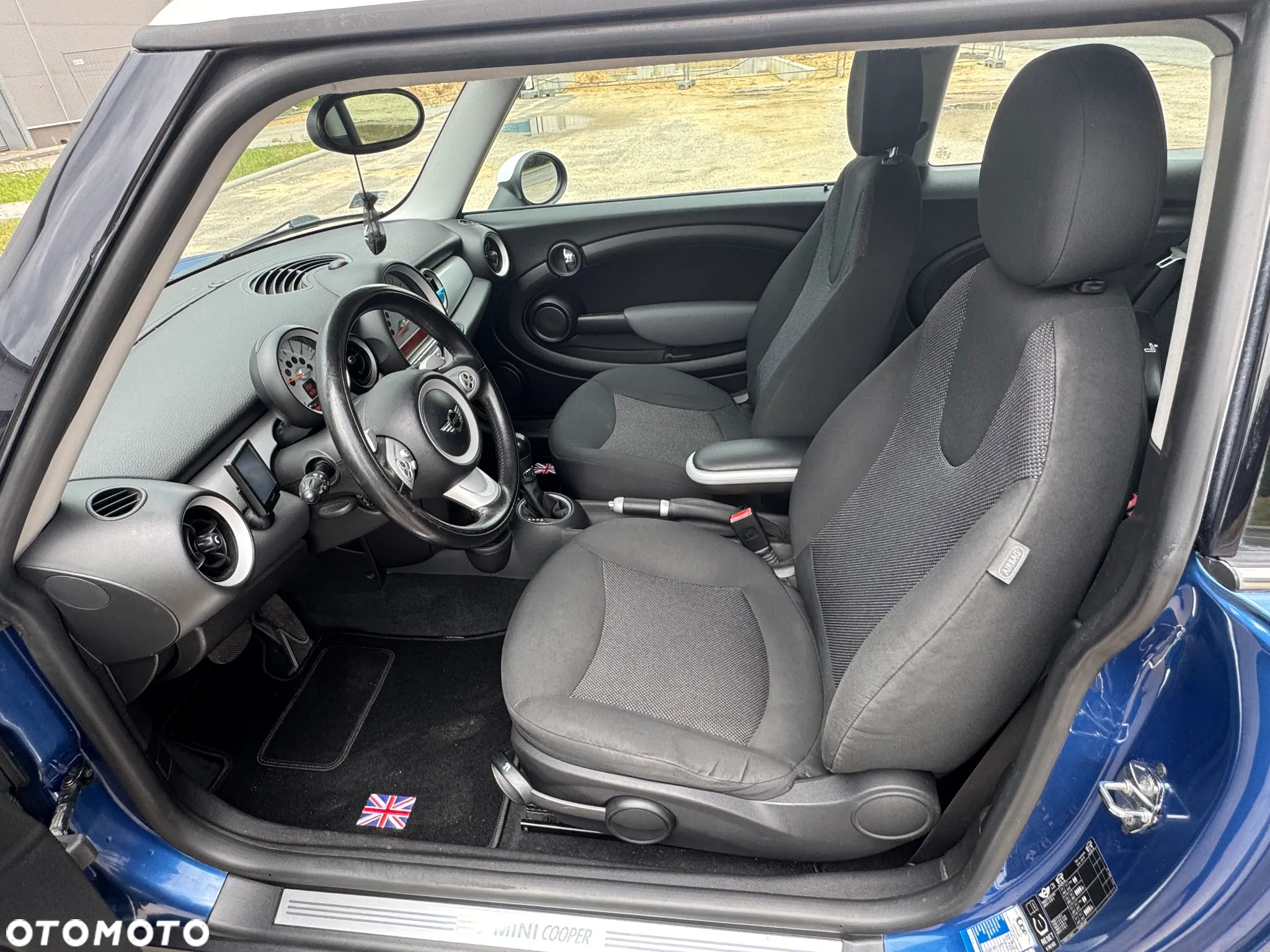 MINI Cooper - 9
