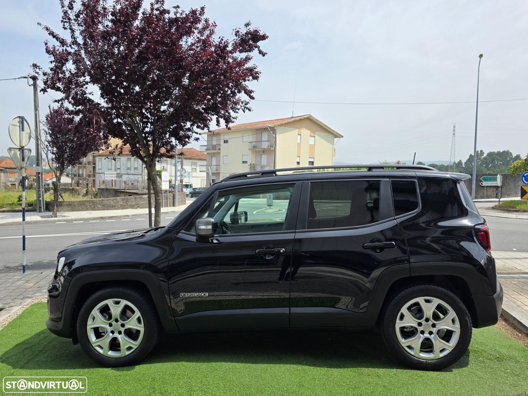 Jeep Renegade 1.3 T Limited S DCT - 6