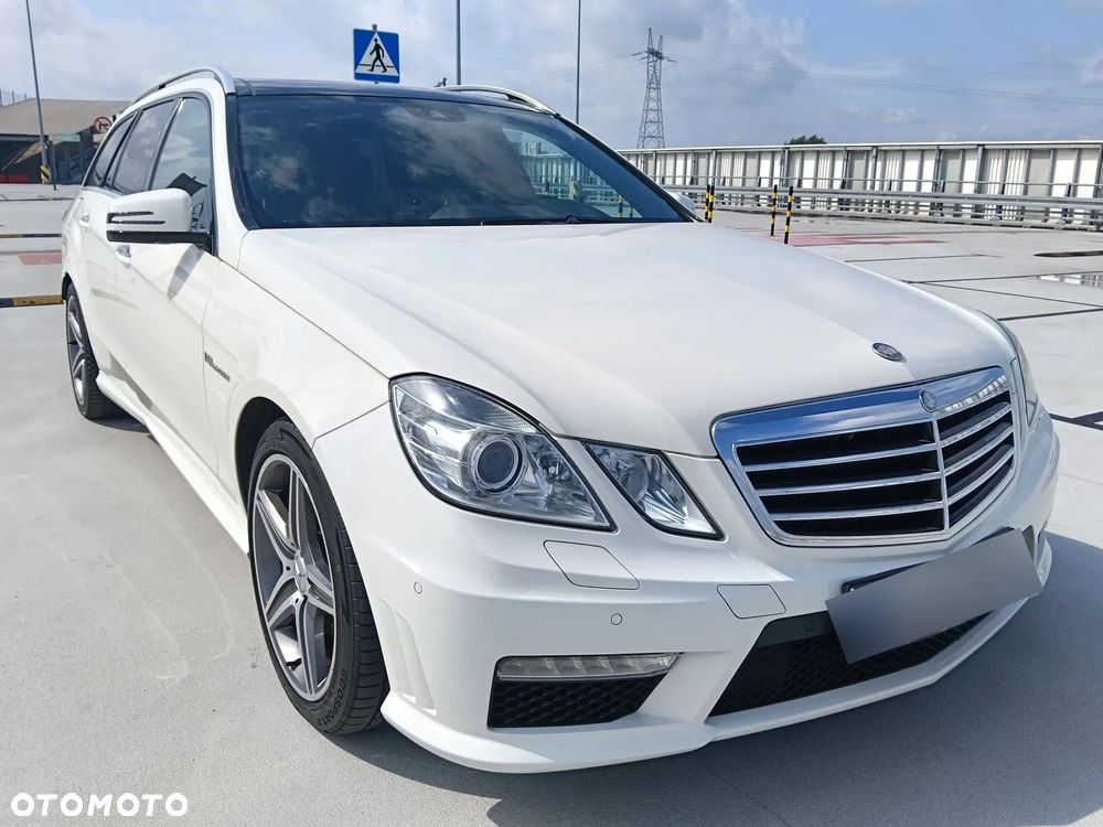Mercedes-Benz Klasa E - 1