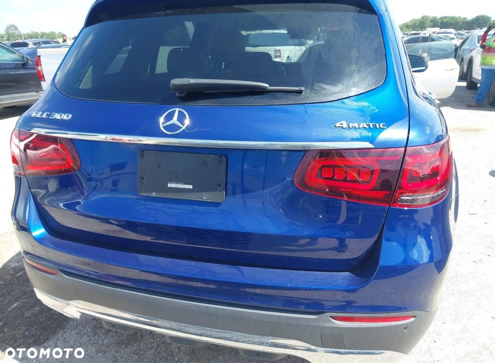 Mercedes-Benz GLC 300 4Matic 9G-TRONIC - 7