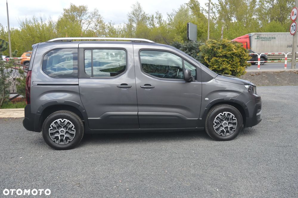 Toyota Proace City - 16