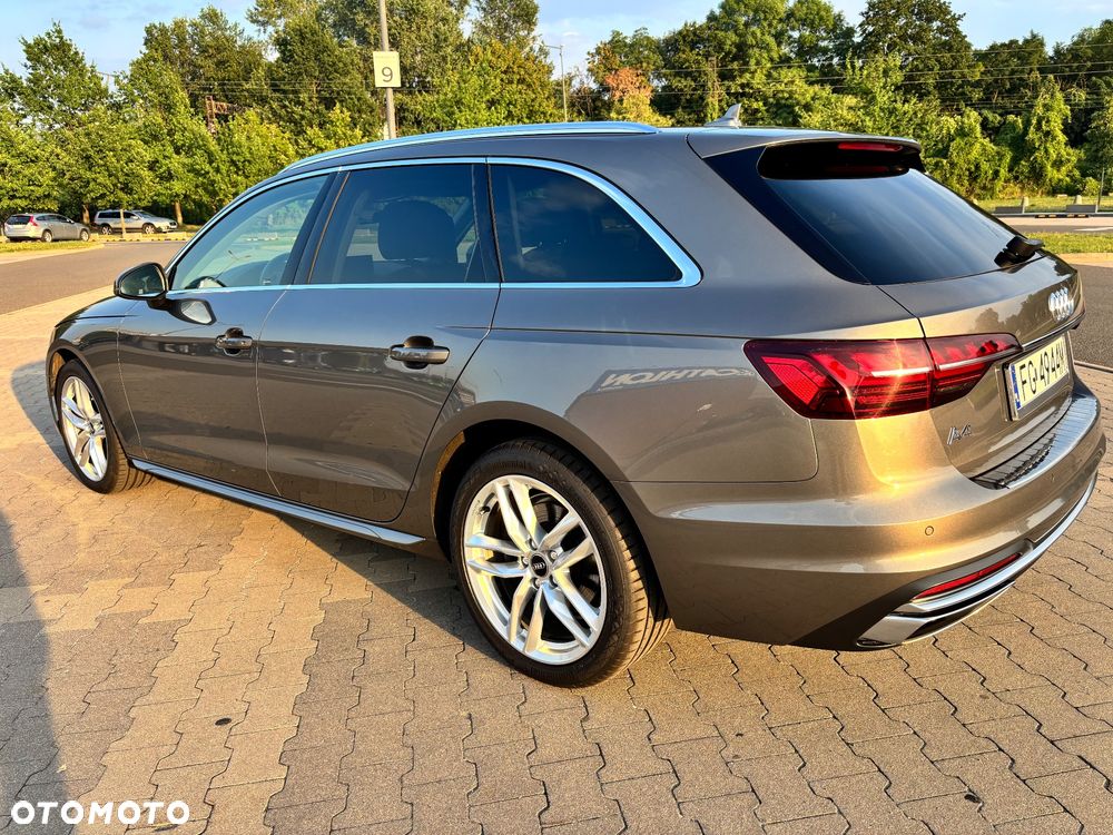 Audi A4 Avant - 11