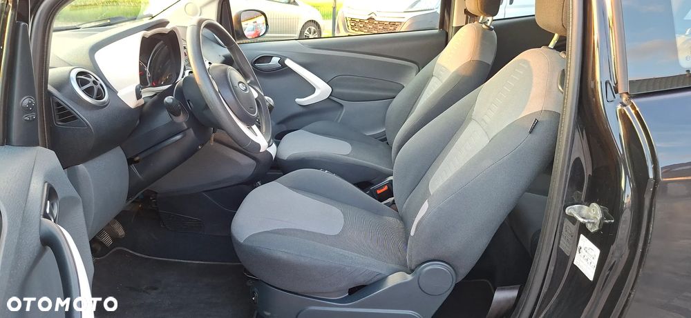 Ford KA 1.2 Titanium - 31