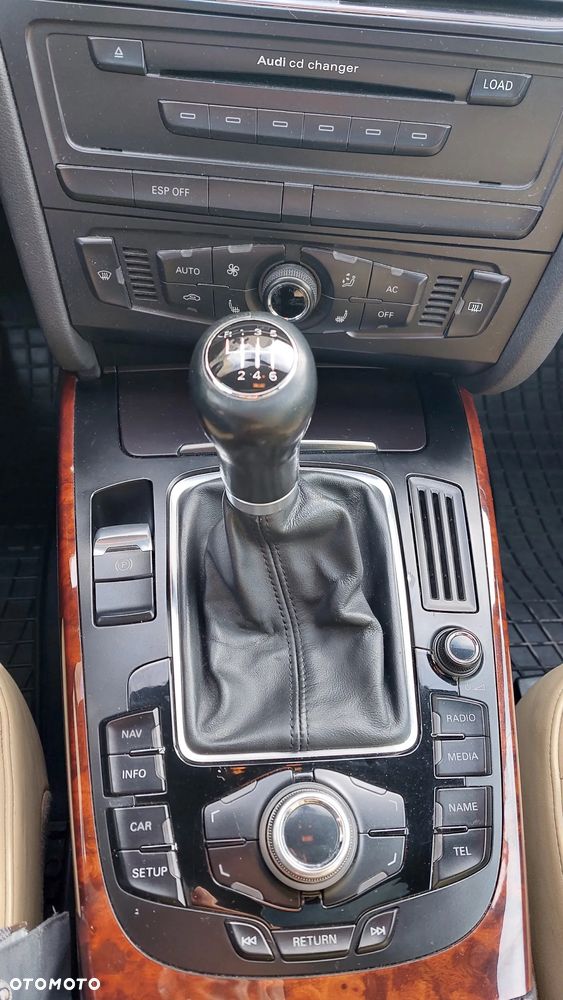 Audi A4 Avant 2.0 TDI e DPF Ambiente - 11