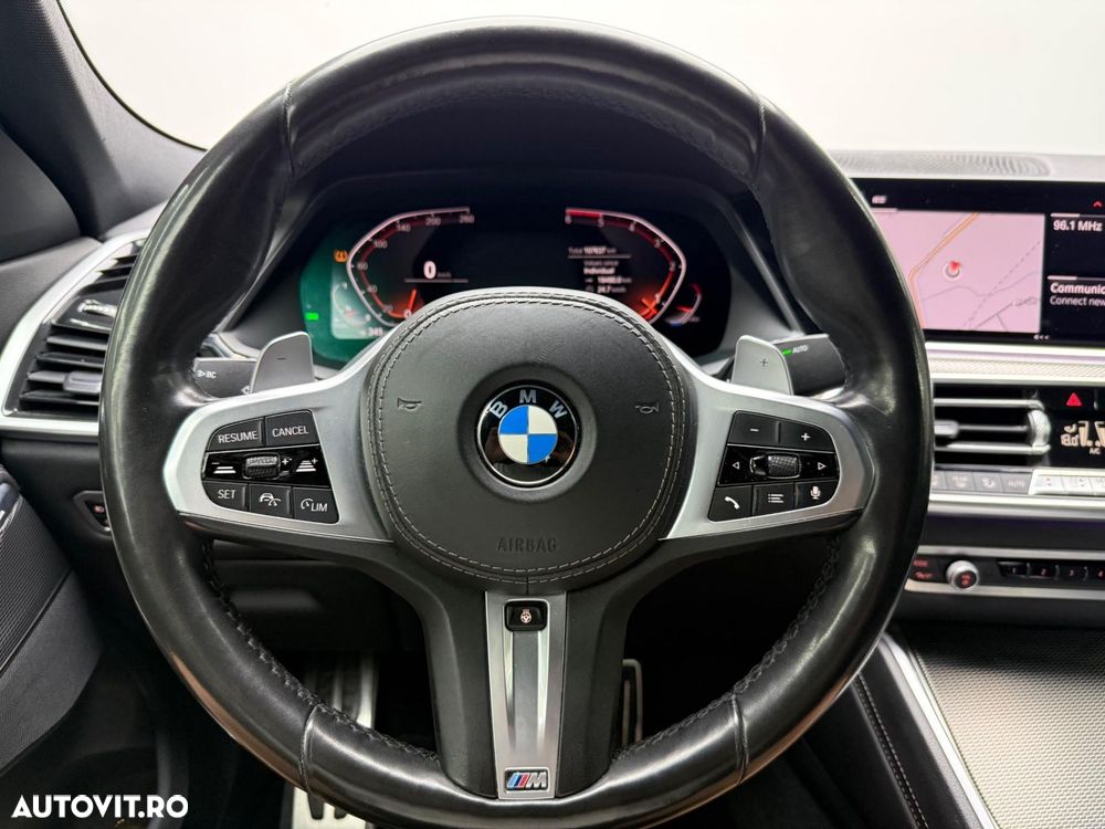 BMW X6 xDrive30d - 17