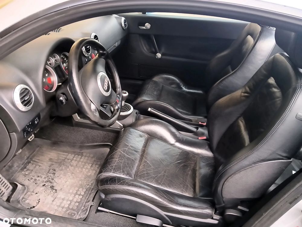 Audi TT Coupé 1.8T - 6