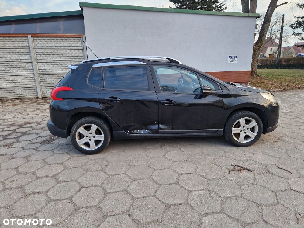 Peugeot 2008 e-HDi FAP 92 STOP & START Allure - 4