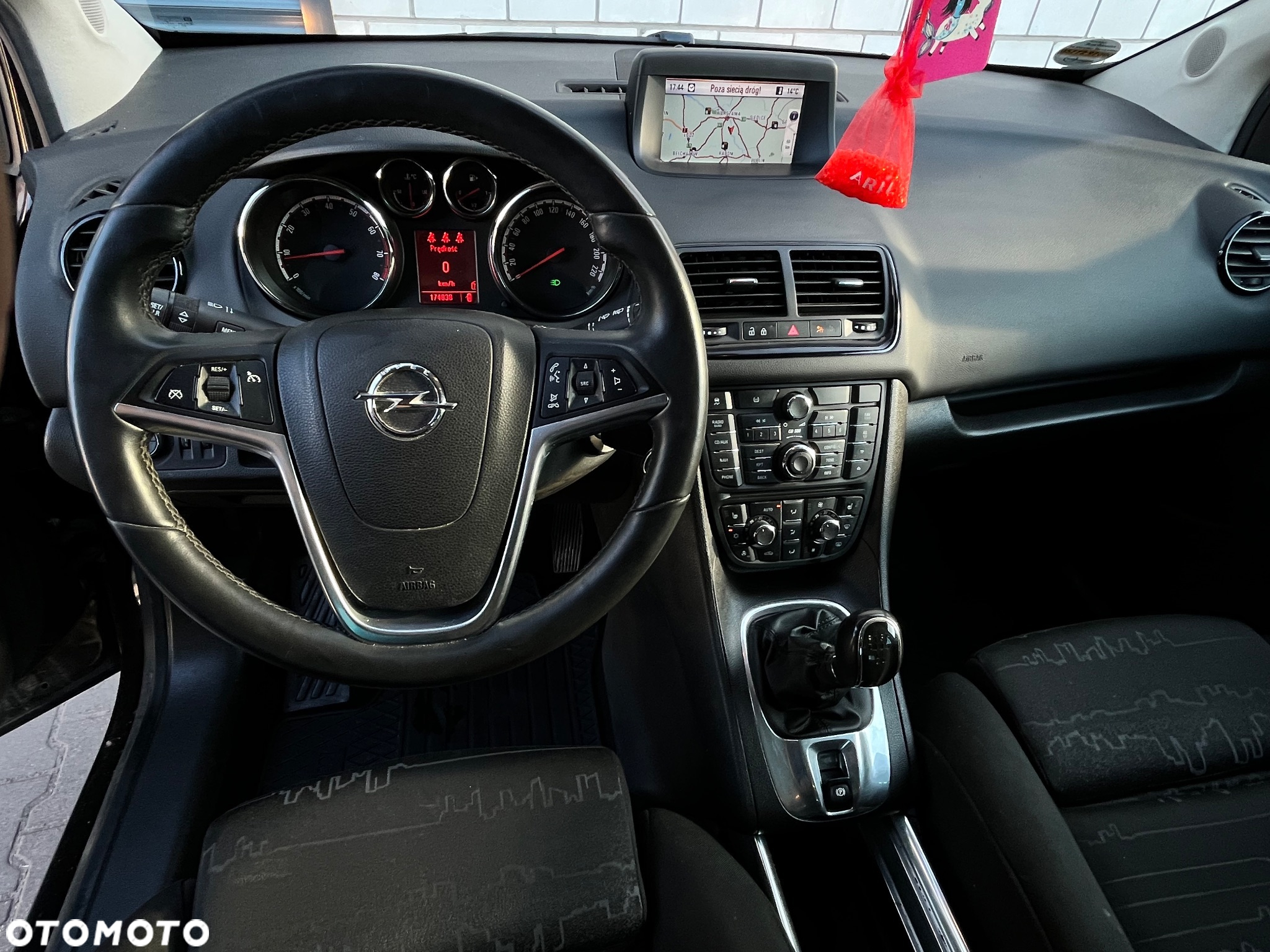 Opel Meriva - 8