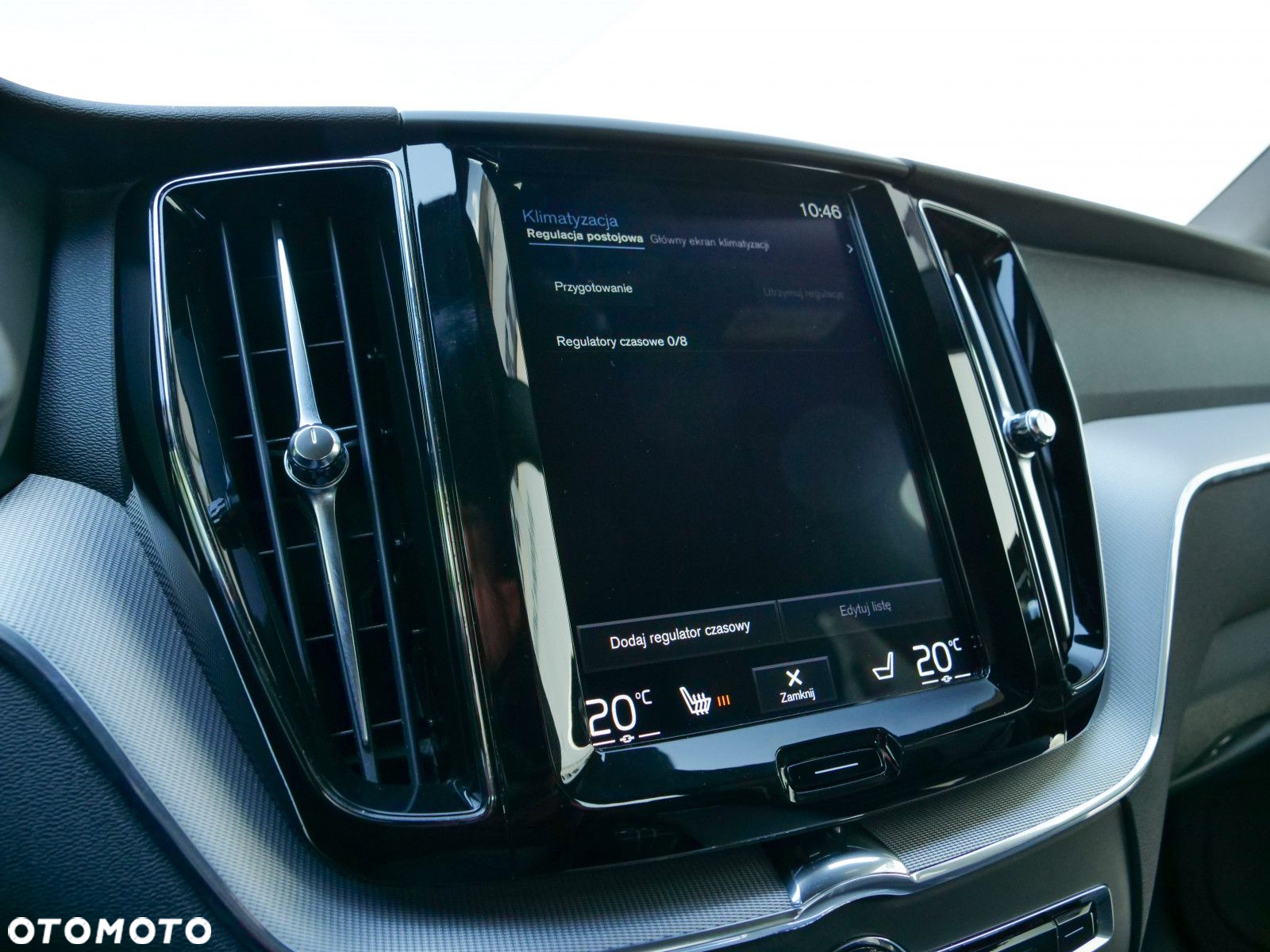 Volvo XC 60 - 24