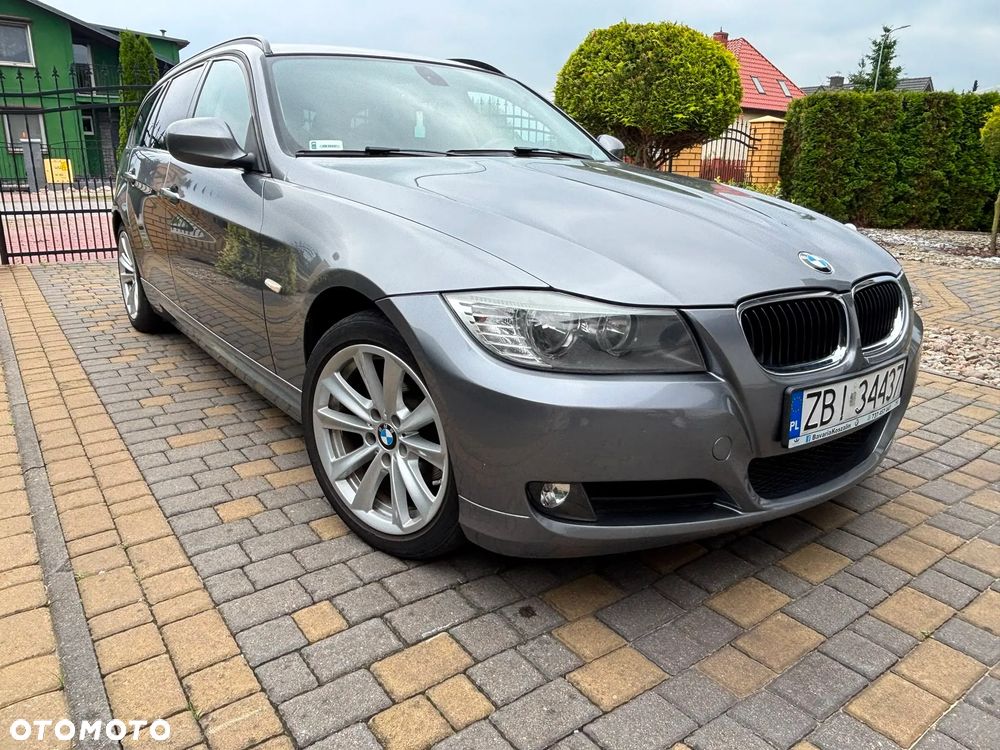 BMW Seria 3 318i - 2