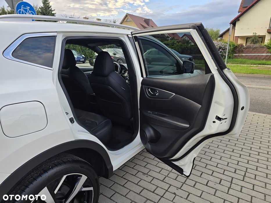 Nissan Qashqai 1.3 DIG-T Tekna - 36