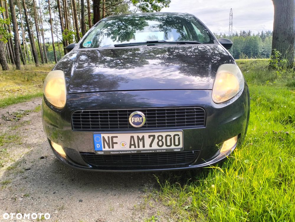Fiat Punto 1.4 16V Dynamic - 13