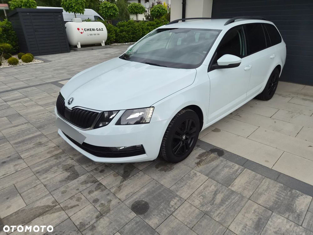Skoda Octavia 1.6 TDI Style - 9
