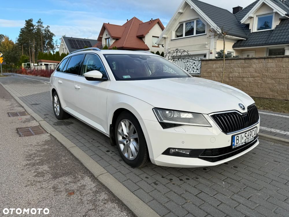 Skoda Superb 2.0 TDI Ambition DSG - 3