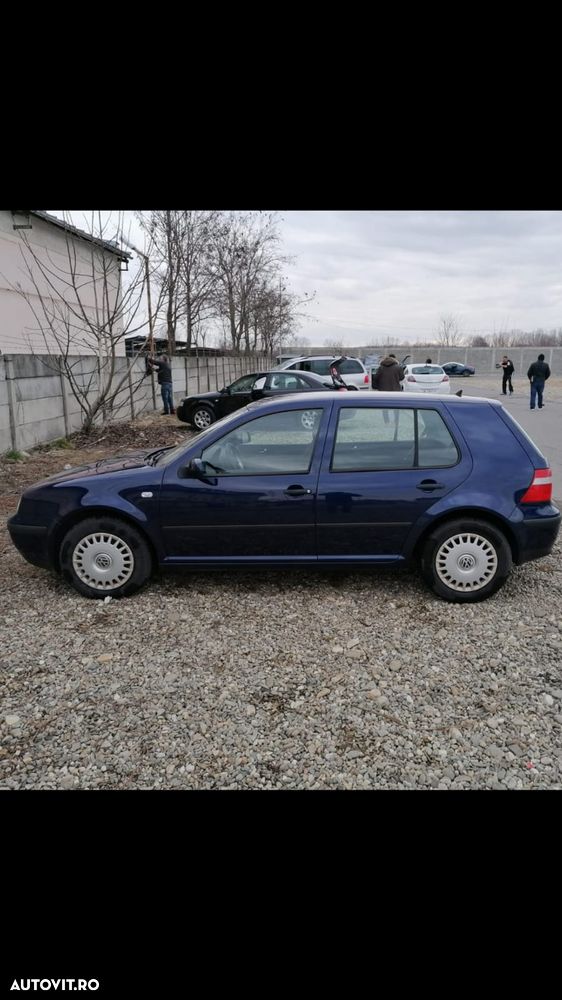 Volkswagen Golf 1.4 - 3