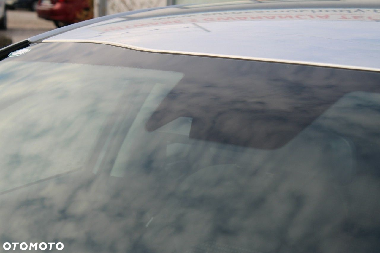 Kia Ceed - 13