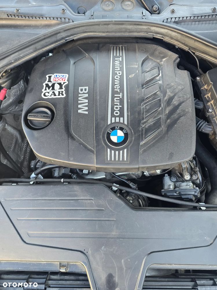 BMW Seria 3 318d DPF - 9