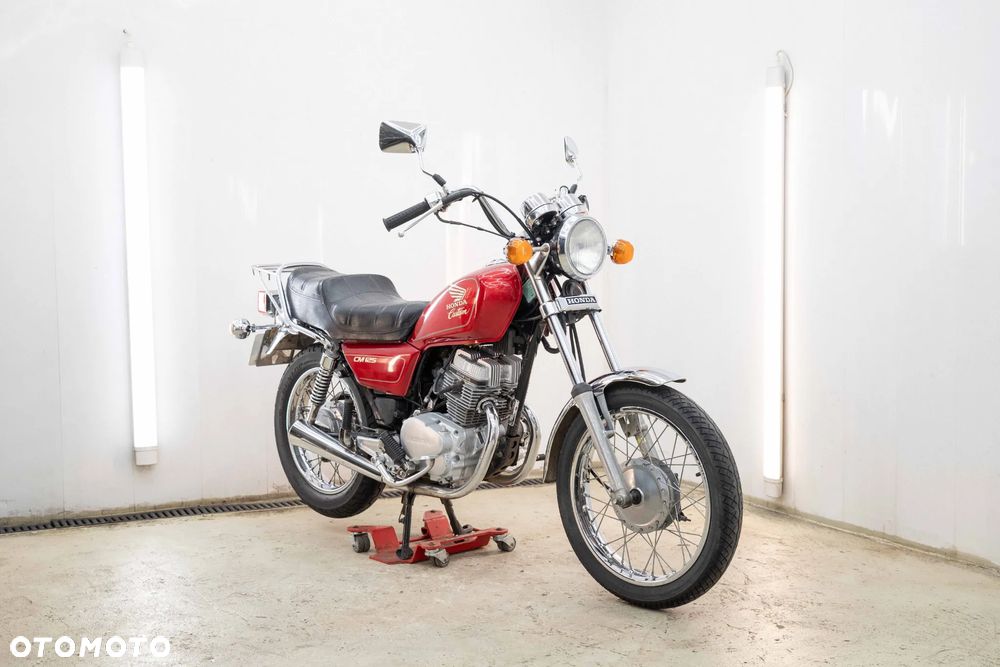 Honda CM - 4