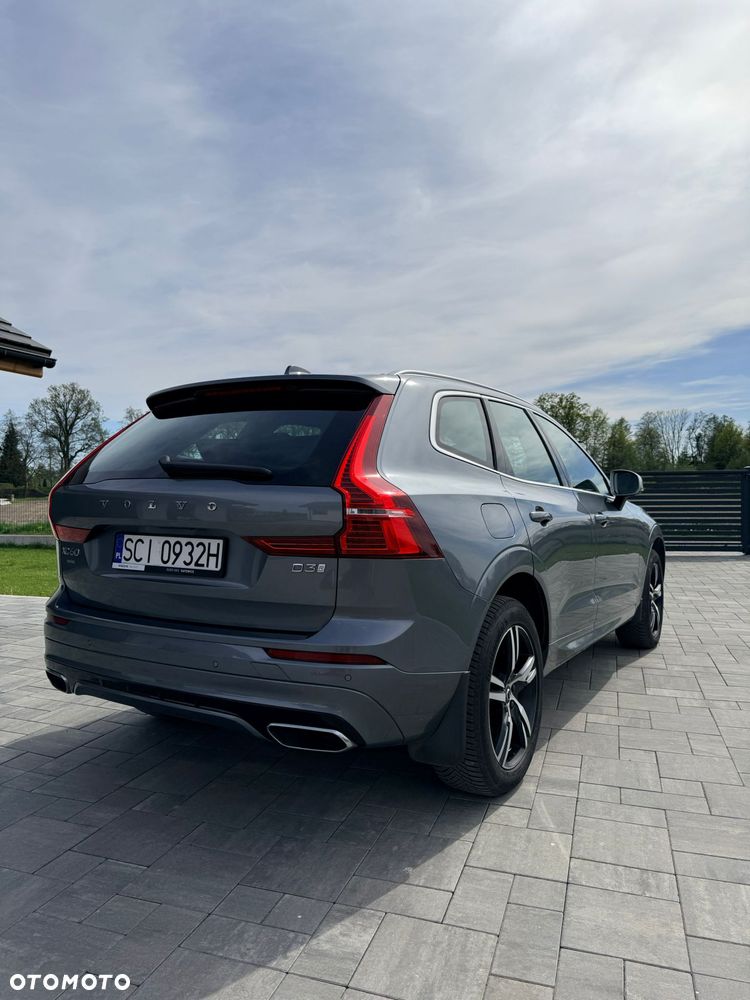 Volvo XC 60 D3 R-Design - 3