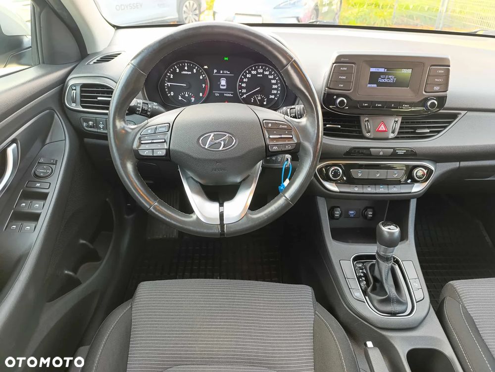 Hyundai i30 1.0 T-GDI Classic + DCT - 18