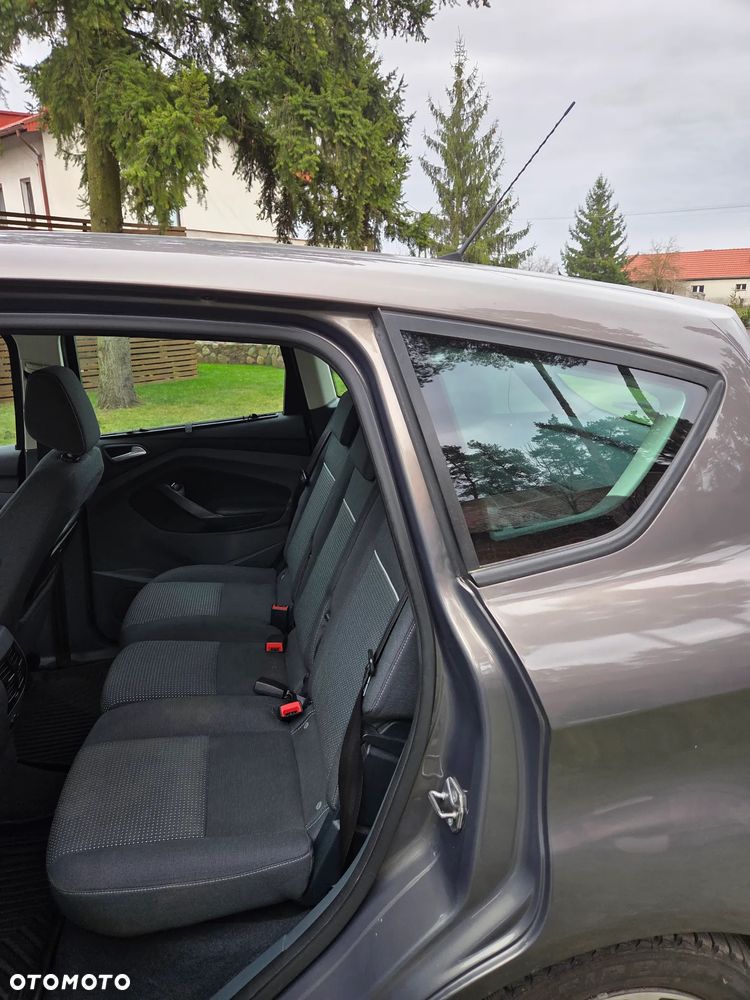 Ford C-MAX - 11