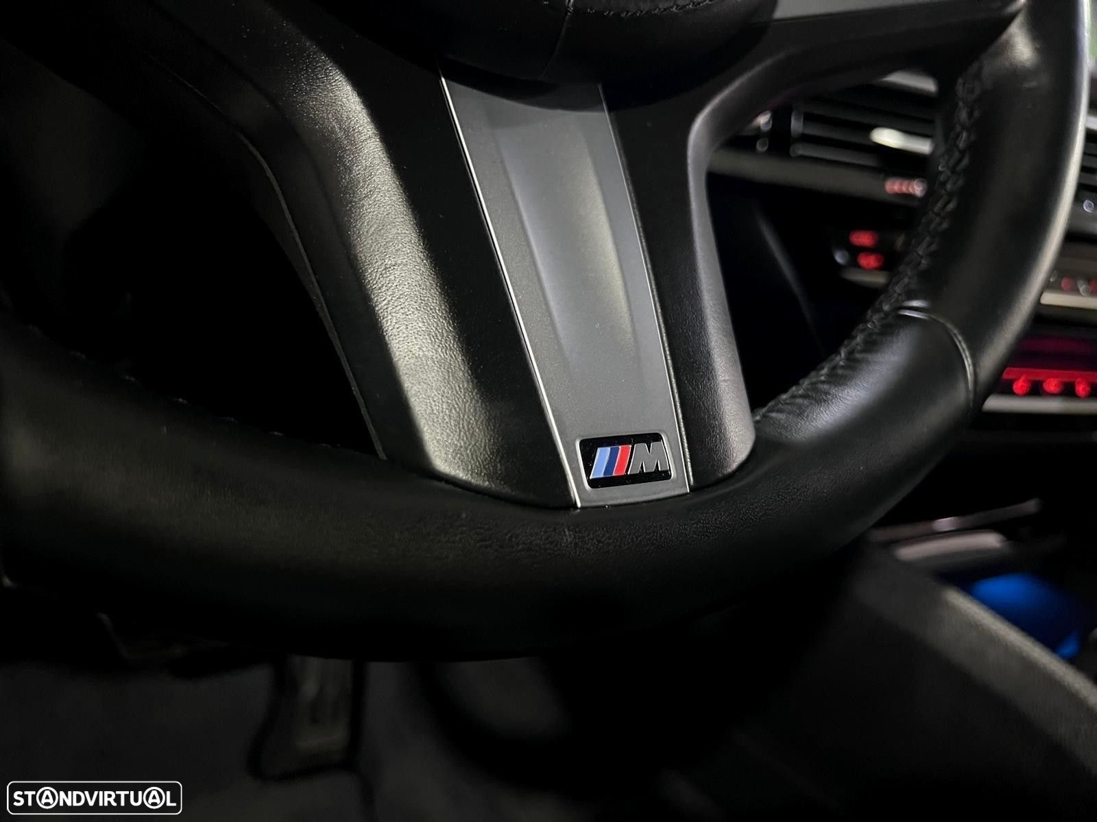 BMW 530 e Pack Desportivo M - 11