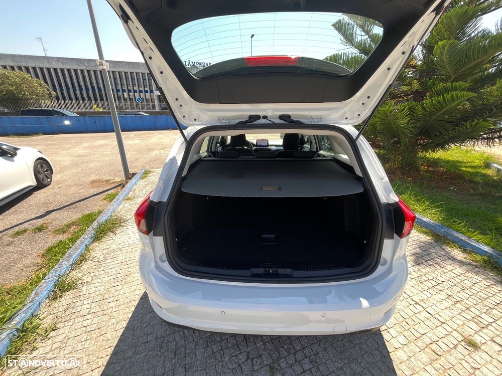 Ford Focus SW 1.5 TDCi EcoBlue Connected - 20