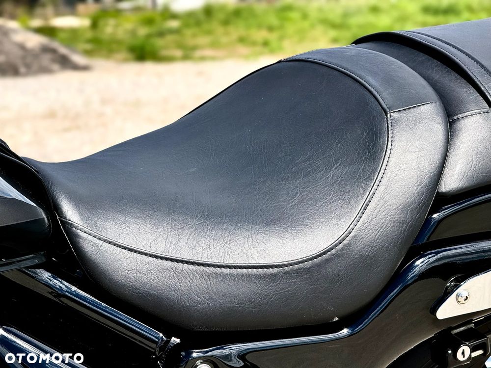 Suzuki Boulevard - 33