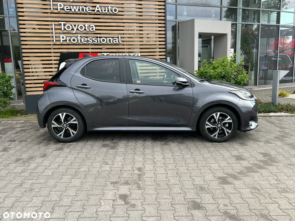 Toyota Yaris Hybrid 1.5 Style - 6