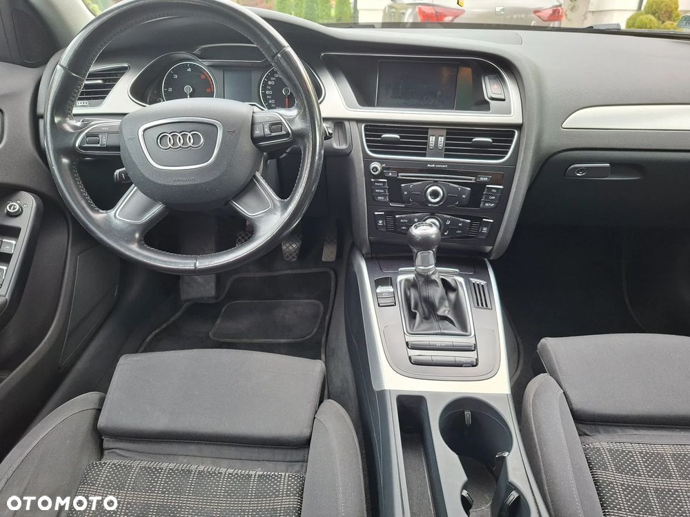 Audi A4 Avant - 16