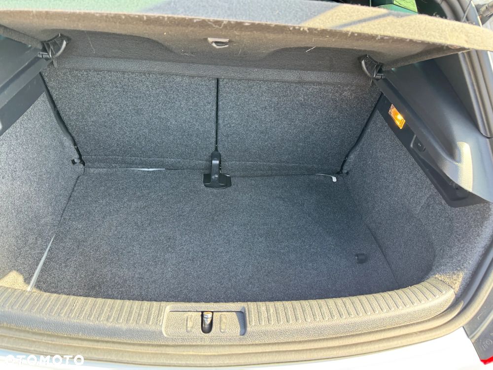 Volkswagen Scirocco - 15