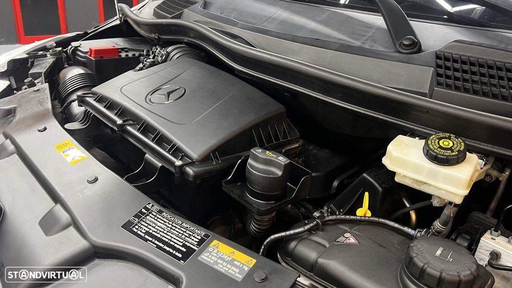 Mercedes-Benz Vito Extra-Longa Aut. SHUTTLE - 25