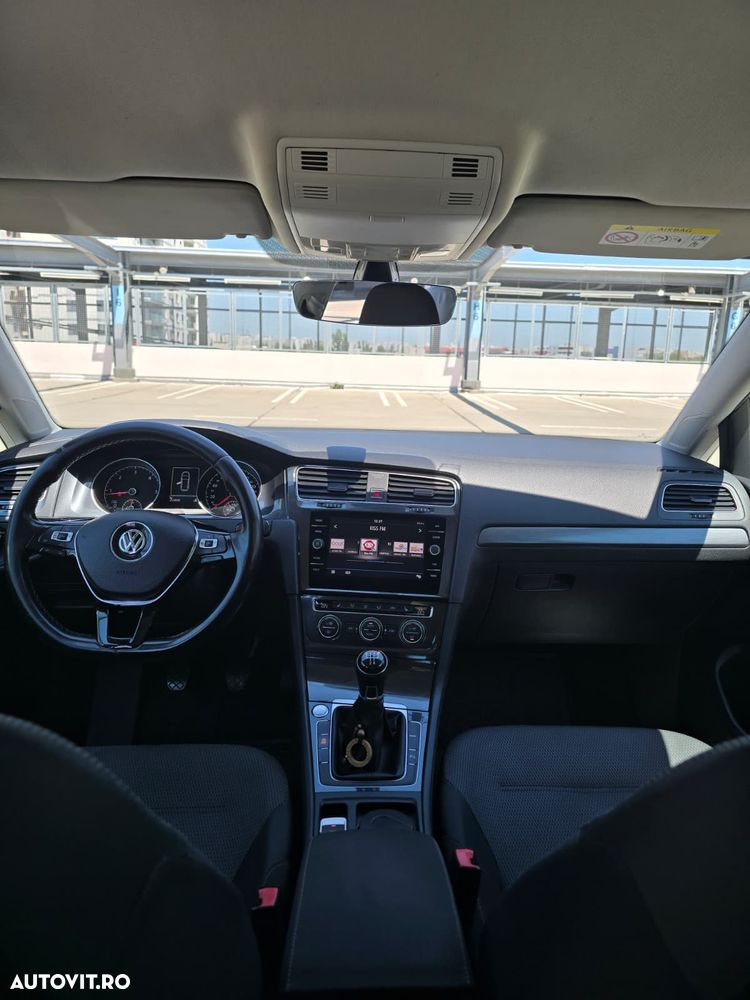 Volkswagen Golf 1.6 TDI Trendline - 7