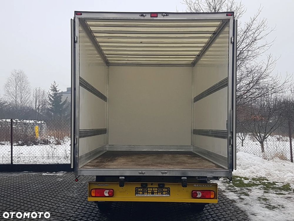 Renault MASTER KONTENER 8EP 4,21x2,23x2,23 KLIMA MANUAL KRAJOWY 6-BIEGÓW - 5