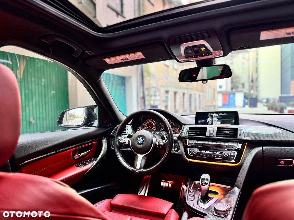 BMW Seria 3 328i Sport Line - 35