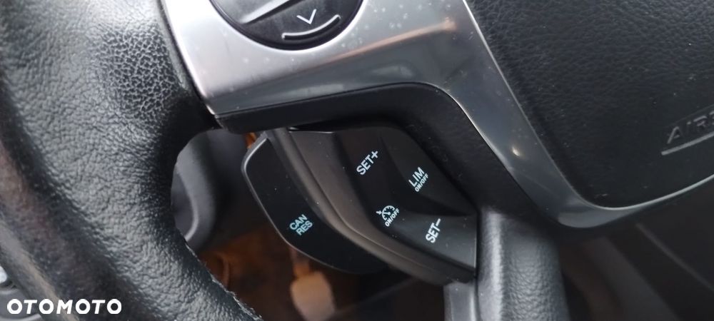 Ford Kuga 2.0 TDCi 2x4 Trend - 18