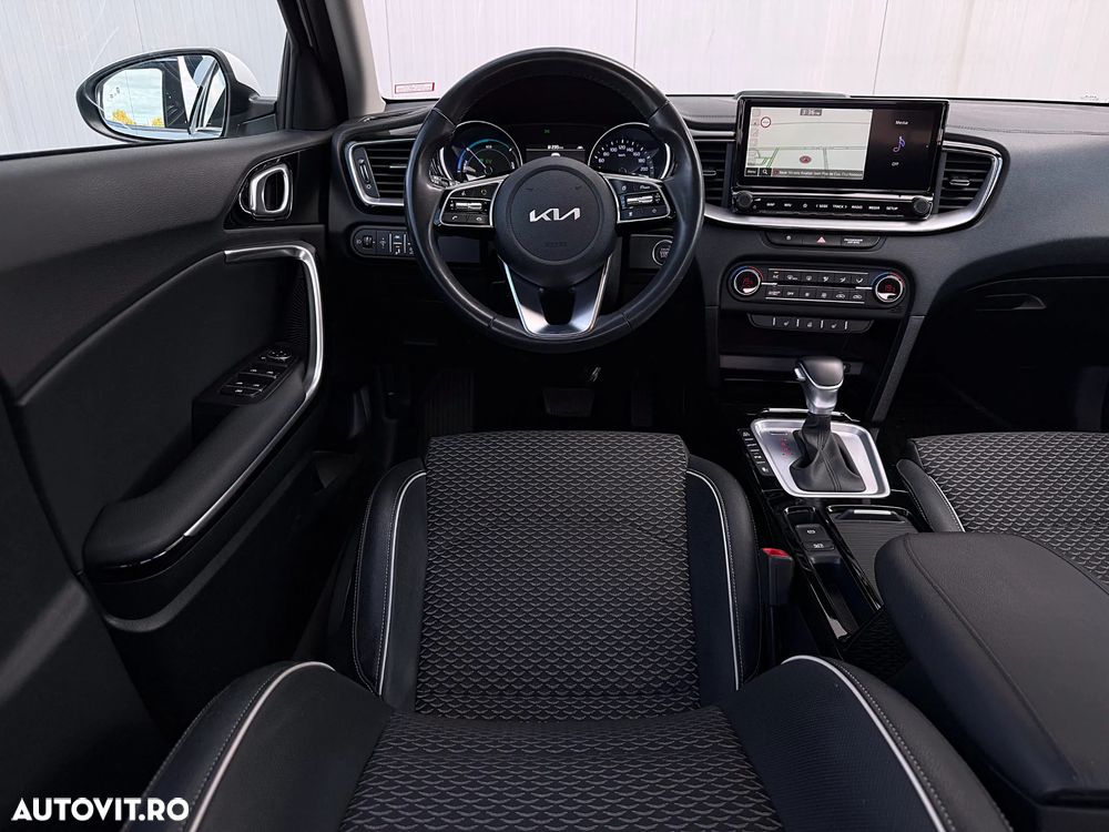 Kia XCeed 1.6 GDI 6DCT PHEV Vision - 23