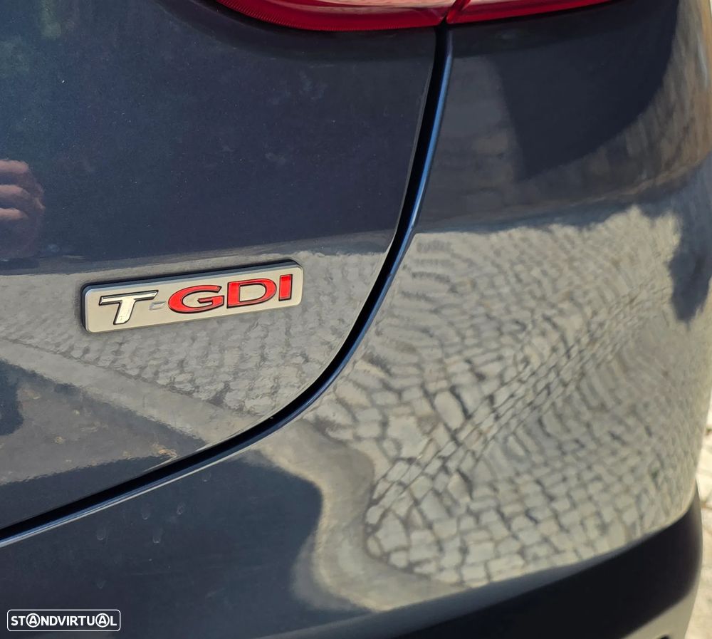 Kia Stonic 1.0 T-GDI Tech - 10