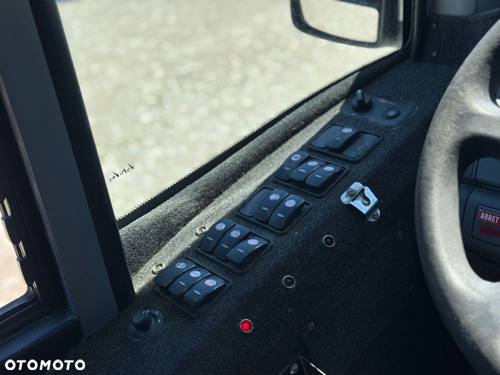Iveco Daily - 16