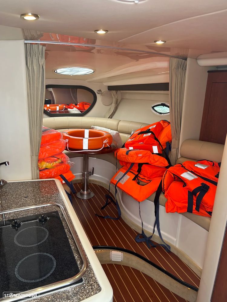 Monterey 315 Sport Cruiser - 19
