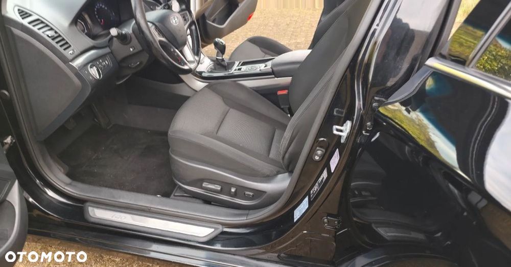 Hyundai i40 Kombi blue 1.7 CRDi Premium - 5