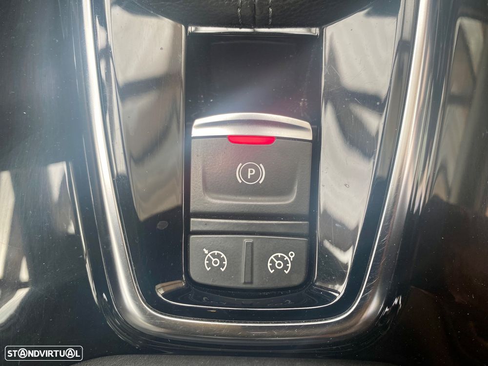 Renault Koleos 2.0 dCi FAP 4x4 Aut. Luxe - 17