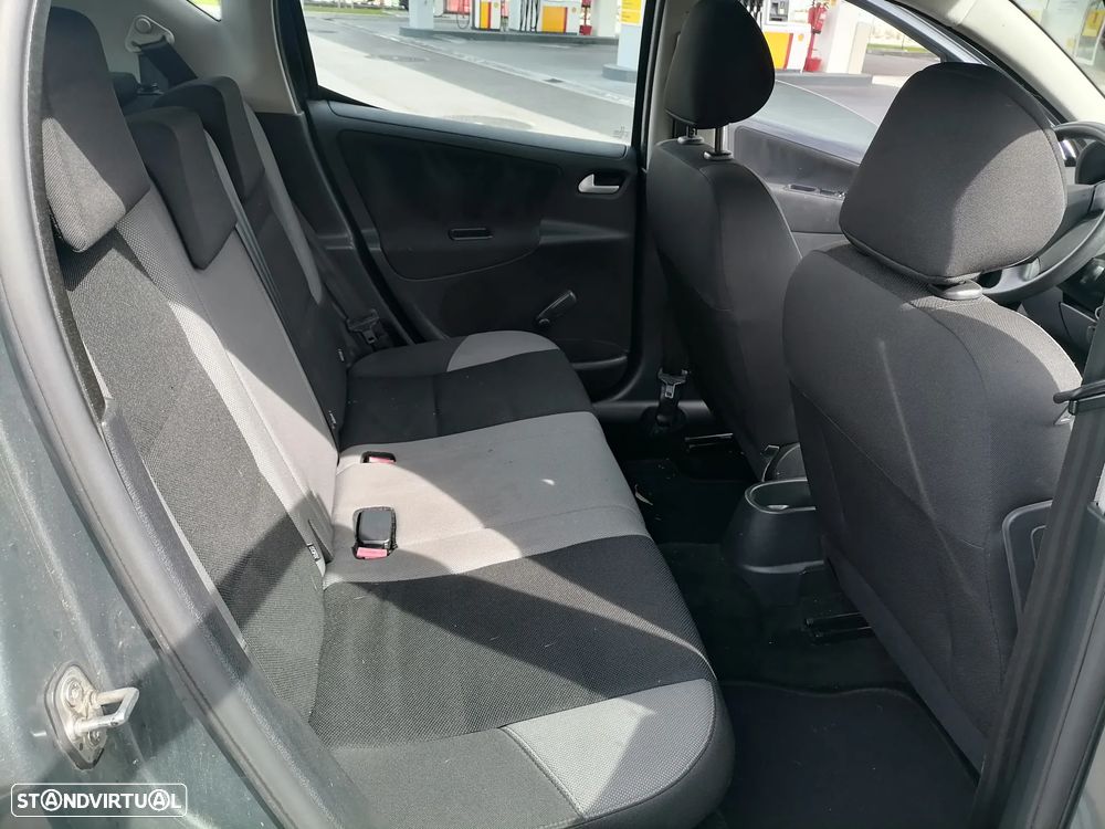 Peugeot 207 SW 1.4 Trendy - 10