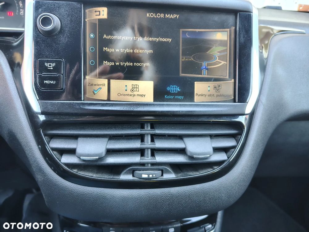 Peugeot 208 e-HDi FAP 92 Stop&Start Allure - 8